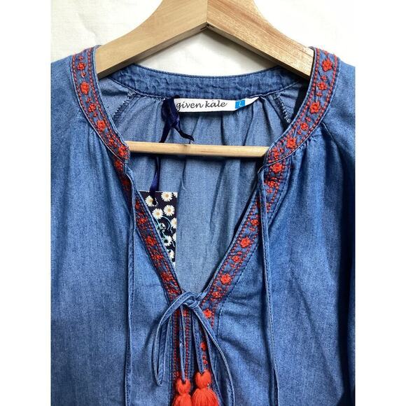 Given Kale Embroidered double tassel boho tops size L - Picture 6 of 6